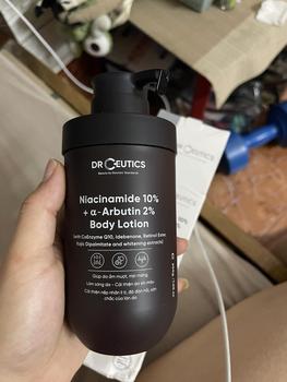 Product Review of DRCEUTICS Sữa Dưỡng Thể Hỗ Trợ Làm Sáng Da Body Lotion Healthy White (200g) Dưỡng Da Body from L**2 1