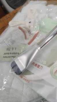 Product Review of [XIXI] Kẹp Mi Nhựa XIXI Góc Rộng, Làm Cong Mi Nhanh Kèm Silicon Thay Thế (GJ-78) from _**_ 0