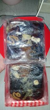 Product Review of B1G1 1 box mini cookies size 10x10cm from C**e 1