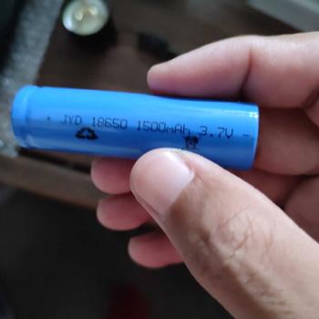 Product Review of (จัดส่งในประเทศไทยให้แบตเตอรี่ 18650) P50 ไฟฉายกลางแจ้งนำแสงที่แข็งแกร่งซูมอลูมิเนียมอัลลอยด์ชาร์จแบบพกพามัลติฟังก์ชั่ไฟฉายขนาดเล็ก from M**z N**r 1