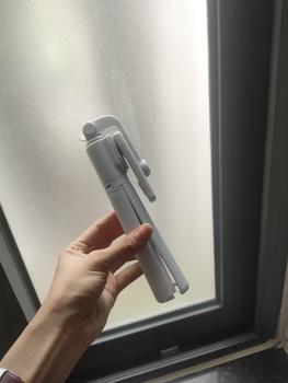 Product Review of Gậy chụp ảnh R1 bluetooth kiêm chân máy, có đèn led trợ sáng, Gậy selfie chụp hình - Điện tử gia dụng BoiBoi Phụ Kiện from Q**e 1
