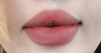 Product Review of COMBO 2 SON PUDDING HOA QUẢ KÈM QUÀ  - 2 MÀU SON TRENDY 2024 - Son Môi - Son Kem - Trang Điểm from T**) 0