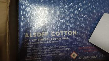 Product Review of สำลีชุบแอลกอฮอล์ ALSOFF COTTON BALL เสือดาว 70% Ethyl Alcohol Solution สำลีชุบแอลกอฮอล์ สำลีเช็ดแผล 96 ก้อน (12แผง/กล่อง) from @**1 y**r ** ** 1