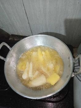 Product Review of paket wajan 20 cm dan 24 cm alumunium tempa penggorengan tebal anti lengket Alat Dapur Kitchenware from h**h 1