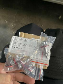 Product Review of 4 Ốc inox 304 bắt gác chân ZIN winer,sonic,satria,Exciter(không dùng được cho gác chân malay) Phụ Tùng from t**2 1