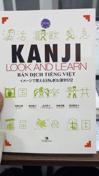 Product Review of Sách - Combo Kanji Look And Learn 512 Chữ Kanji Bản Dịch Tiếng Việt (Cấp Độ N5, N4) from M**💋 0