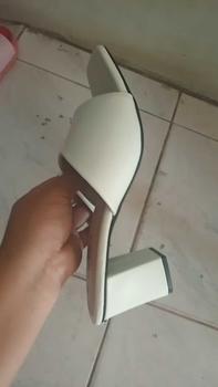 Product Review of Rarin [ Sassy ] Sz.36-41 รองเท้าส้นสูง 2.5 นิ้ว ***เท้าอวบ/เท้ากว้าง บวกเพิ่ม*** ส้นสูง (5-8 ซม.) from s**o 1
