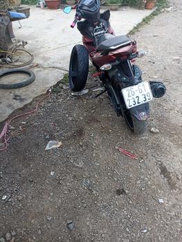 Product Review of 1 Cái Vỏ Lốp Xe HVR 17 inch Không Ruột cho Exciter Winner Raider Satria Sonic (SL 1 cái) - Vỏ Lốp Xe Máy from T**h N**g 0
