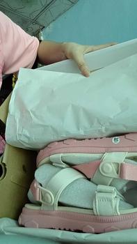 Product Review of Dép Sandal Nữ SYNDER SD2 - Dép đẹp  nhẹ,thoáng mát [Be Hồng, Size 36-39, Tặng chai vệ sinh] from t** 3