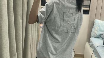 Product Review of Áo thun Candles Dandy Oversize Tee Unisex from c**🥐 2