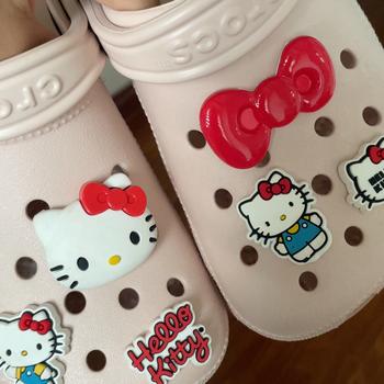Product Review of DéP Sục Đế Thấp Cro.ss Classic Màu Hồng Dễ Thương Hàng Chuẩn Kèm 6 jibit from n**m 0