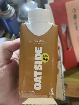 Product Review of OATSIDE Mix Cap Oat Milk Barista Blend Chocolate Coffee 200ml (6pcs) (Kemasan Tutup Botol) | Susu Oat Barista Blend Cokelat Kopi from R**a 0