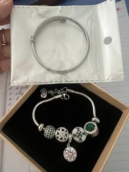 Product Review of [HÀNG BÁN CHẠY] Lắc tay charm kim tiền xanh ngọc lục bảo from T** T** 0