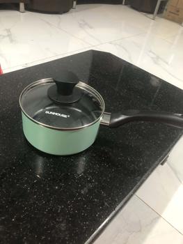 Product Review of Quánh chống dính đáy từ Sunhouse SHG-MP16M - Đáy từ - Chống dính 2 lớp an toàn -Tay cầm cách nhiệt, vung kính bền from N**n k** L**n 0