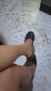Product Review of Leya Durable Flat Sandals For Women 928 from S**n S**s 1