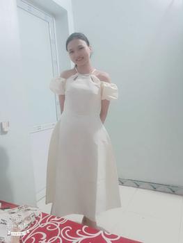 Product Review of Váy tafta cổ yếm hở vai tay bồng thiết kế Lucido V42 from T**8 0