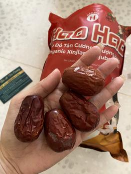 Product Review of Táo Hòa Điền Tân Cương size đại ( size 80-90 quả/kg) 1kg from a**8 0