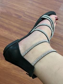 Product Review of Sandal soàn đan chéo hậu cao cổ khoá kéo bigsize 35 đến 43 DéP Nữ from N** T**n 1