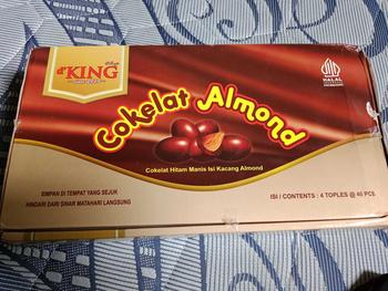 Product Review of Dking coklat almond isi 4 toples ( COD )  kacang almond utuh lapis coklat from K**y 3