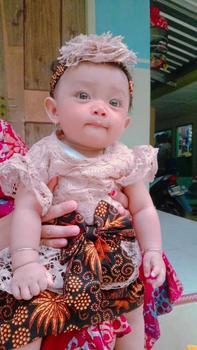 Product Review of kebaya bayi dan anak warna moca//tedak sinten//kebaya bayi murah Parsel from R**l J**0 1