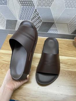 Product Review of Dép nam - Dép da tổng hợp Microfiber cao cấp - Đế PU nhẹ, êm chân (A18) from k**u 1