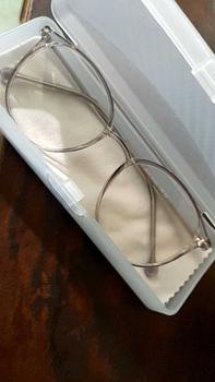 Product Review of [ Mã N021 ] TKN Eyewear : Kính Tròn Nhựa Cốt Kim Loại Chắc Chắn - Unisex Nam Nữ đeo được ( Kèm hộp - khăn lau ) from t**s 0