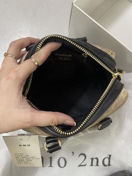 Product Review of Túi xách nữa quảng châu Chi0 kèm charm sz 18cm T449 from Y** Y** 2