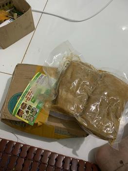Product Review of thính mè to khúc giữa 165 k / kg .Gói. from H**3 0