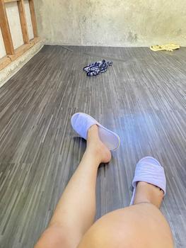 Product Review of 0-NUTR 91cm*15cmFloor Mat Stickers Waterproof Self Adhesive PVC Wooden Vinyl Plank Tiles For Home Flooring Decor from M**0 2