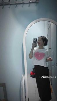 Product Review of ÁO THUN TAY DÀI NỮ PHONG CÁCH UZZANG DỄ THƯƠNG FREESIZE 70 KG TD240901 Women Top Cổ Tròn Nhung Voan from 🍁**🍁 2