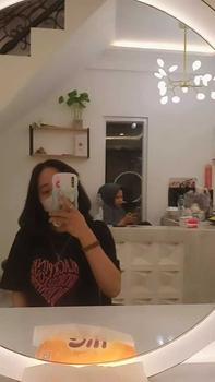 Product Review of KAOS OVERSIZE CROP TOP BLACKPINK WORLD TOUR LOVE Combed Sablon Soft Wanita Popular M from K** H**i K**n 0