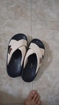Product Review of DÉP NỮ Đế Bằng THỜI TRANG D04 2 QUAI CHÉO CHẤT DA ĐẾ Cao Su CAO 5CM ÊM NHẸ CHỐNG TRƠN from C**🦊 1