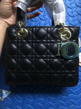 Product Review of Mẫu VR50210(20cm )da lì tang vàng FULLBOX from Đ**h l** 0