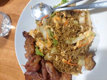 Product Review of แพ็คเกจใหม่! ซอสผัดมาม่าลุงใหญ่ ใช้ซอสญี่ปุ่นแท้เข้มข้นอร่อยมาก from S**e Y**t 1