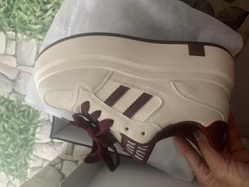 Product Review of Giày thể thao, sneaker nữ đế cao 4 phân phối sọc đế bánh mì, chất da PU phong cách năng động dễ phối đồ from N**c L**h 9** 1