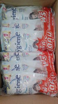 Product Review of (ส่งไวมาก) ยกลัง 24ถุง ไฮยีน  น้ำยาปรับผ้านุ่ม 500 มล. ชนิดถุง Clean ทำความสะอาด from y**_ 0