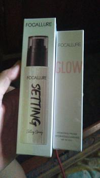 Product Review of FOCALLURE #PerfectLock Hydrating & Nourishing Setting Spray  1pcs FA352 from T**n 0