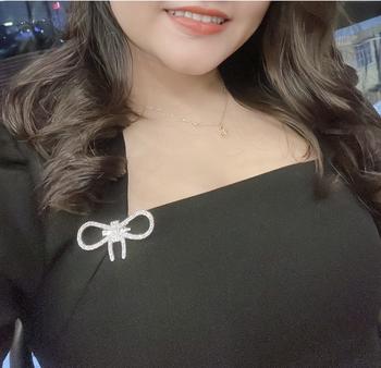 Product Review of áo  sơ mi thiết kếA3 chất chéo thái ba màu đen hồng trắng dáng pelum  kem tác lơ from D**n 1