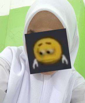 Product Review of Paris Jadul // Hijab Segi Empat Paris Legend jilbab paris jadul from u**9 3
