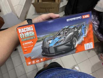 Product Review of [Giảm Sốc] Siêu Xe Điều Khiển Từ Xa Pin Sạc Bugatti Tỉ Lệ 1:20 Siêu Ngầu from G**Ｏ 3