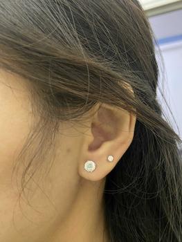 Product Review of [LIVESTREAM MUA 1 TẶNG 1] Bông khuyên tai hột nụ tròn chốt đẩy Bạc Ý S925 đá CZ6A  cao cấp nhiều size | MiA Trang sức bạc from T**- V**n đ** p** k**a N** 0