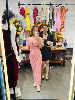 Product Review of Váy Thiết Kế VQLADY D3 dành cho Nữ Đầm thiết kế nhún ôm đính ngọc  chất Thun ( Có Màu Đỏ , Trắng , Đen , Xanh , Hồng ) phù hợp đi chơi và đi dự tiệc Dress Nhung Voi Sen aline  dress váy  đỏ from N**n L** 2