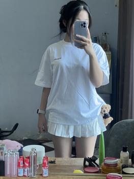 Product Review of Chân Váy Xếp Ly TRAFFY LocalBrand Kaki Mềm Gắn Gấu Dễ Thương Dáng Xoè Có Lót Trong Đi Chơi Y2K Dáng Mini Skrit Màu Trắng from L** N**t T**n 0