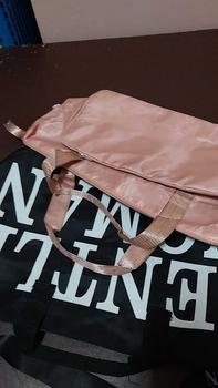 Product Review of สินค้าพร้อมส่งกระเป่าใส่เสื้อผ้า กระเป๋าเดินทาง ใบใหญ่ พับเก็บได้ บรรจุของได้เยอะ พร้อมเดินทาง from S**h 0