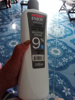 Product Review of ไฮโดรเจน แคร์บิว เอ็นจอย มิลค์กี้ออกซี่ ครีม from ห**์ 0