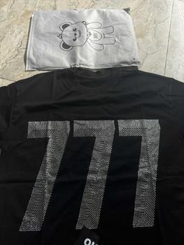 Product Review of Áo phông local brand nữ đen hàn quốc mùa hè áo thun girl phố fashion kèm gấu from T**h p**m 1