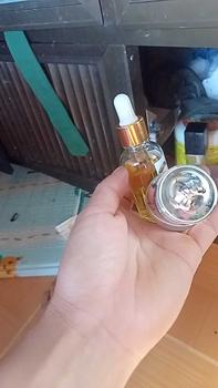 Product Review of Combo kem tái tạo da trị mụn thâm dưỡng trắng da kèm bông gòn (dành cho da khoẻ) from m**0 0