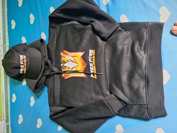 Product Review of Áo Hoodie Free Fire Max Nam [ TẶNG KÈM 1 Nón ] 2 Màu Trắng Đen Rank Thách Đấu from đ** h**h m**h 0