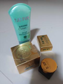 Product Review of TJE FUK Washing Cream with Moisturizer 60 Gr (Hijau)  - Facial Wash Sabun Cuci Muka Membersihkan Kotoran di Wajah Untuk Kamu Yang Berjerawat dan Kulit Kering Mencerahkan Cair from s**a 0