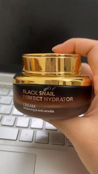 Product Review of ￼Eshumi black snail perfect hydrator cream from …**… 0